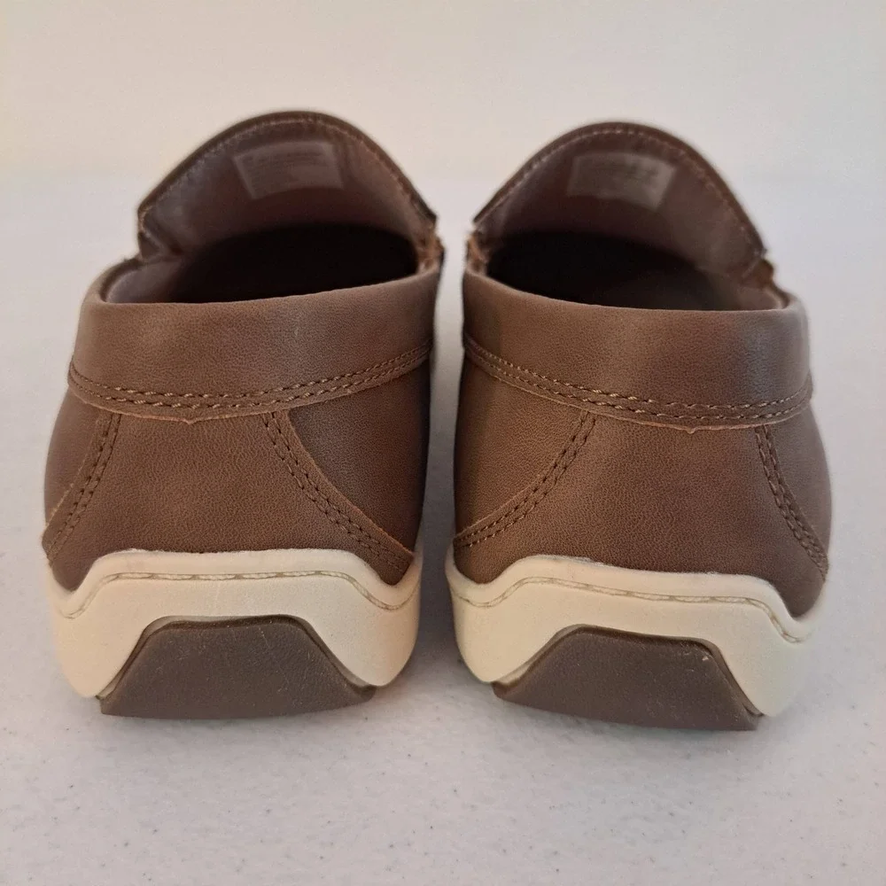 IZOD Loafers Mens Size 10 Brown Memory‎ Foam Slip On Moc Toe Shoes 1263-567